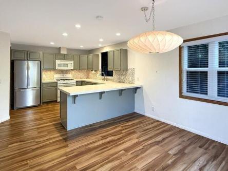 W Victoria St Apt B, Santa Barbara, Condo For Rent in Paramount - Image 1