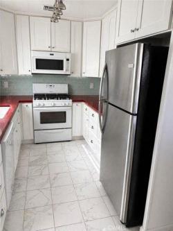 W Walnut Ave, Orange, Home For Rent in Orange - Image 1