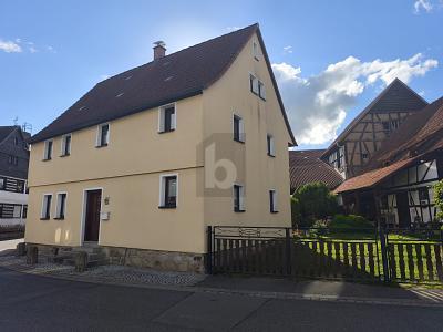 WOHNIDYLLE MIT PLATZ, GARTEN UND RUHE in Meiningen - Bild 1