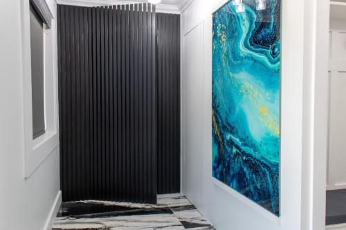 Where Design Meets Comfort in Courtenay - Image 3