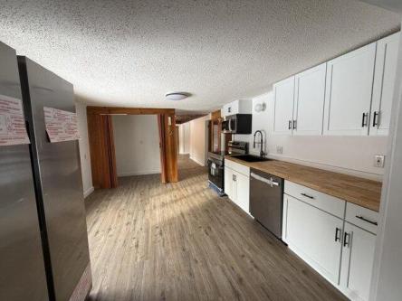 Whittier Rd, Farmington, Home For Sale in Bangor - Image 1