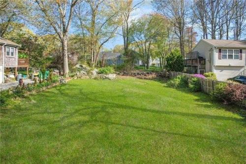 Winterberry Rd, Narragansett, Plot For Sale in Warwick - Image 1
