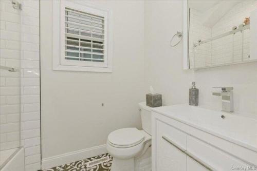 Wisconsin St, Long Beach, Home For Rent in Long Beach - Image 1