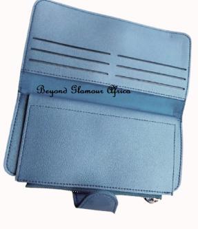 Womens Blue leather wallet + earrings in Kikuyu - Image 3