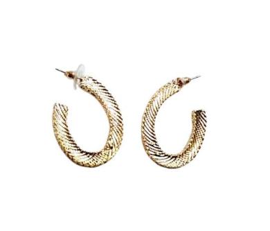 Womens Red Maasai Clutch and loop earrings in Kikuyu - Image 4
