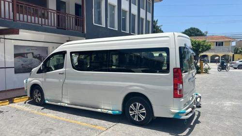 https //tropicaldominicantransfers.com/ en Maracena - Imagen 5